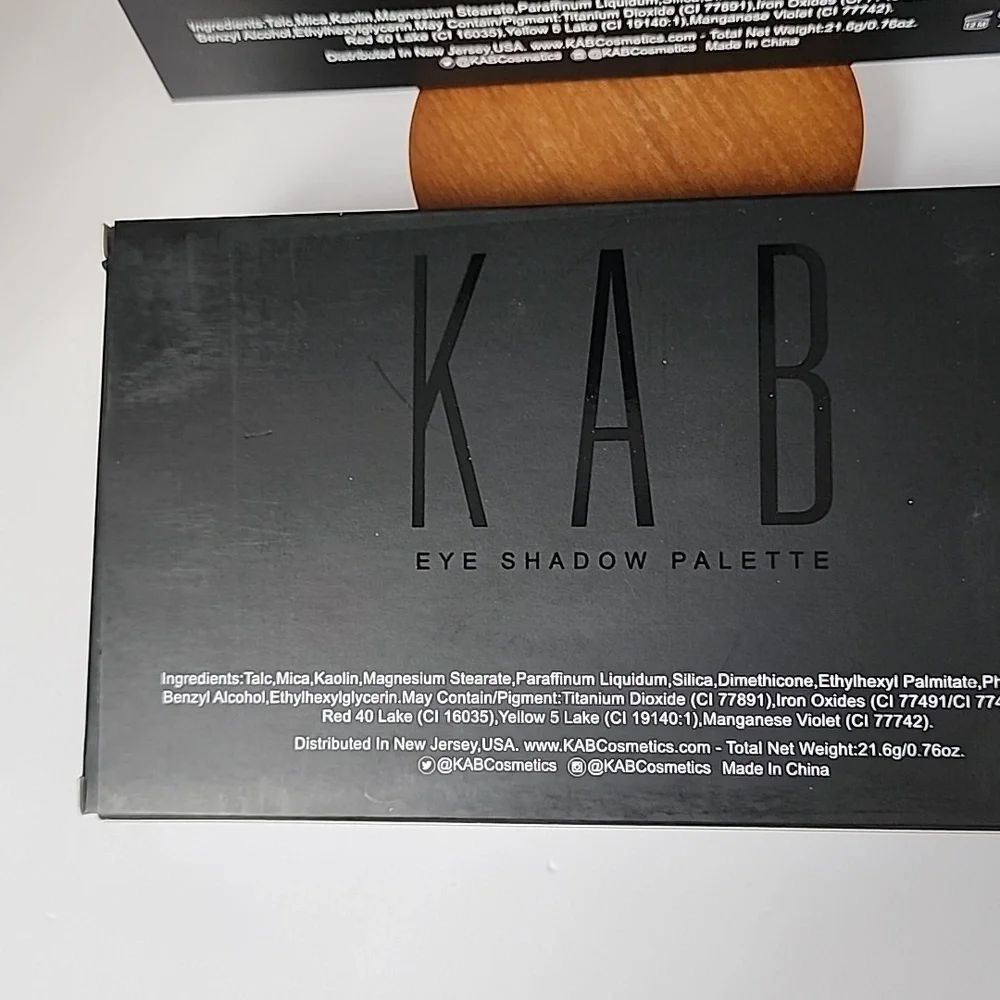 KAB Day & Night Palette